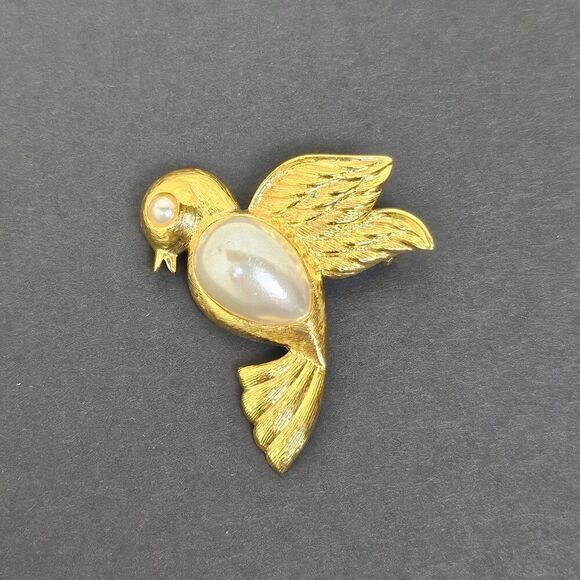 Vintage Napier Bird Brooch Pin Hummingbird Faux Pearl Cabochon Gold Tone Metal - Picture 7 of 8